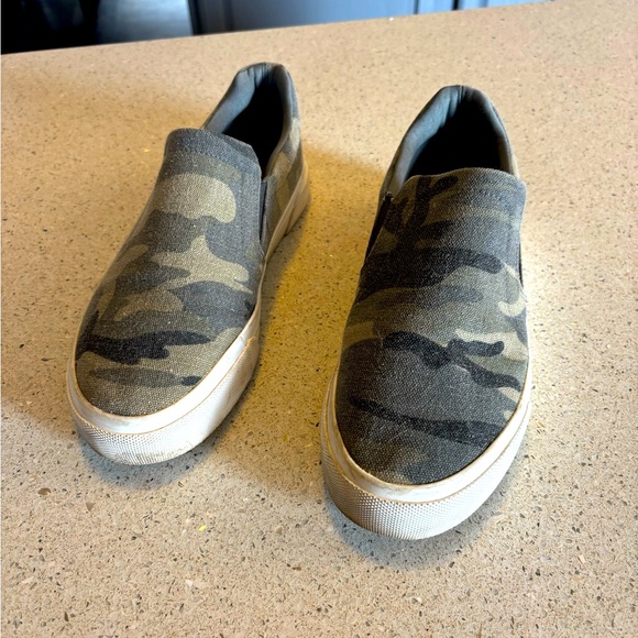 Camouflage Slip-On Sneakers - Picture 1 of 6